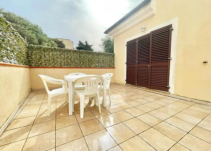 Laureliving Holiday Home Residenza Ornano * La Maddalena (Sassari)