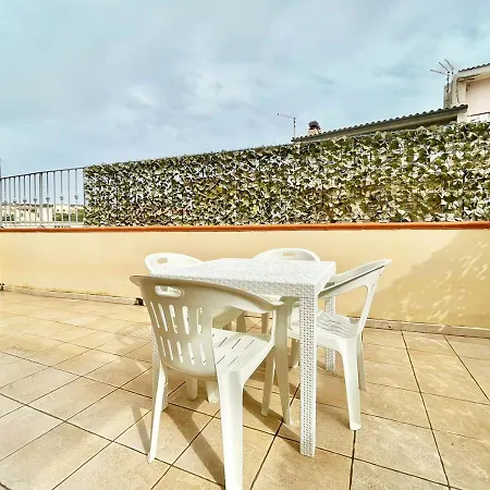 Pgs Immobiliare Srls Residenza Ornano Bilocale Con Terrazza E Parcheggio Privato Apartment